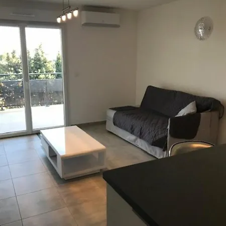 Appartement Lucciana, 3 Pieces, 4 Personnes - Fr-1-650-8 Appartement *