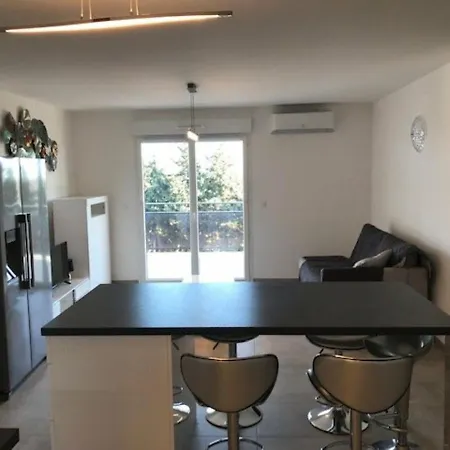 Appartement Lucciana, 3 Pieces, 4 Personnes - Fr-1-650-8 Lucciana (Corsica)