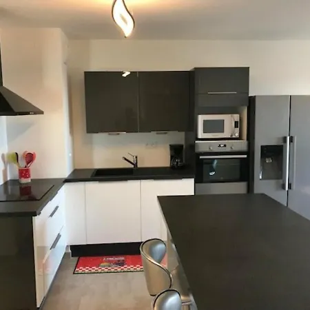 Appartement Lucciana, 3 Pieces, 4 Personnes - Fr-1-650-8 Lucciana (Corsica)