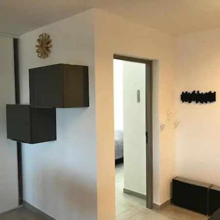 Appartement Lucciana, 3 Pieces, 4 Personnes - Fr-1-650-8 * Lucciana (Corsica)